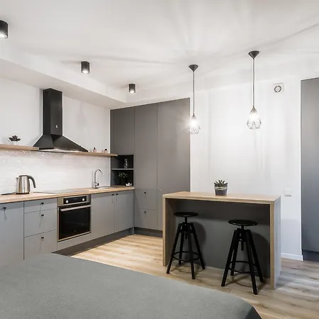 Uptown Apartament